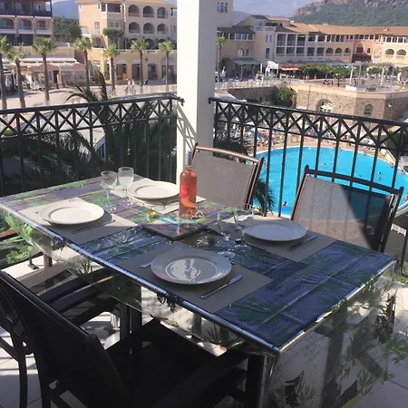 Apartamento Cap Esterel Pessy 4 Personnes Avec Magnifique Vue Piscines Et Massif De L Esterel Saint-Raphaël