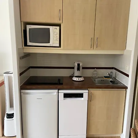 Cap Esterel Pessy 4 Personnes Avec Magnifique Vue Piscines Et Massif De L Esterel Apartman *