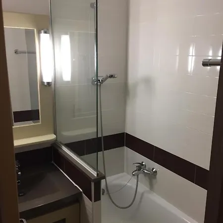 Cap Esterel Pessy 4 Personnes Avec Magnifique Vue Piscines Et Massif De L Esterel Appartement